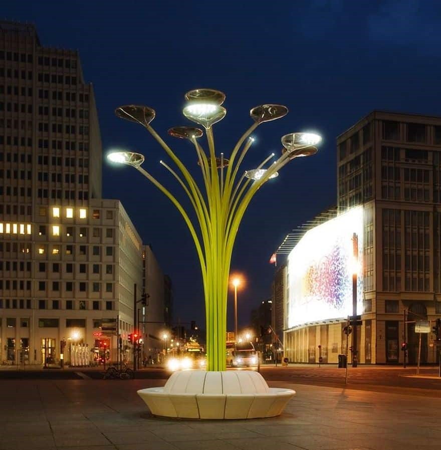 Solar Energy Palm Tree in Dubai